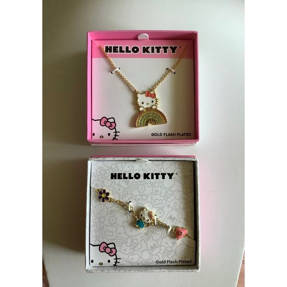 New with tag hello Kitty set 2 pieces necklace & bracelet - Picture 1 of 3